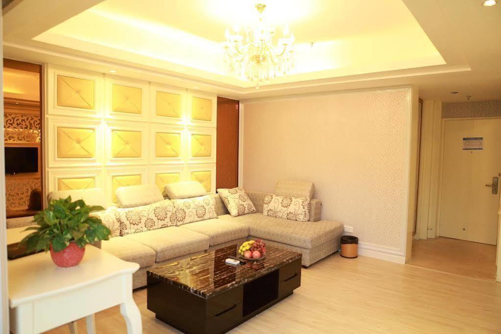 Bluesky Hotel Гуанджоу Екстериор снимка