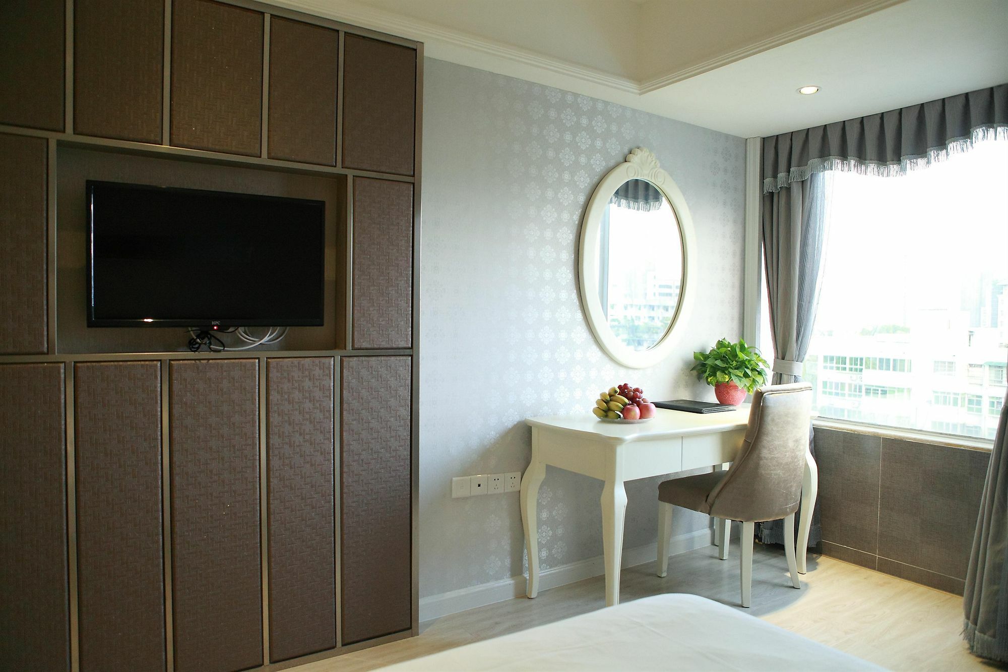 Bluesky Hotel Гуанджоу Екстериор снимка