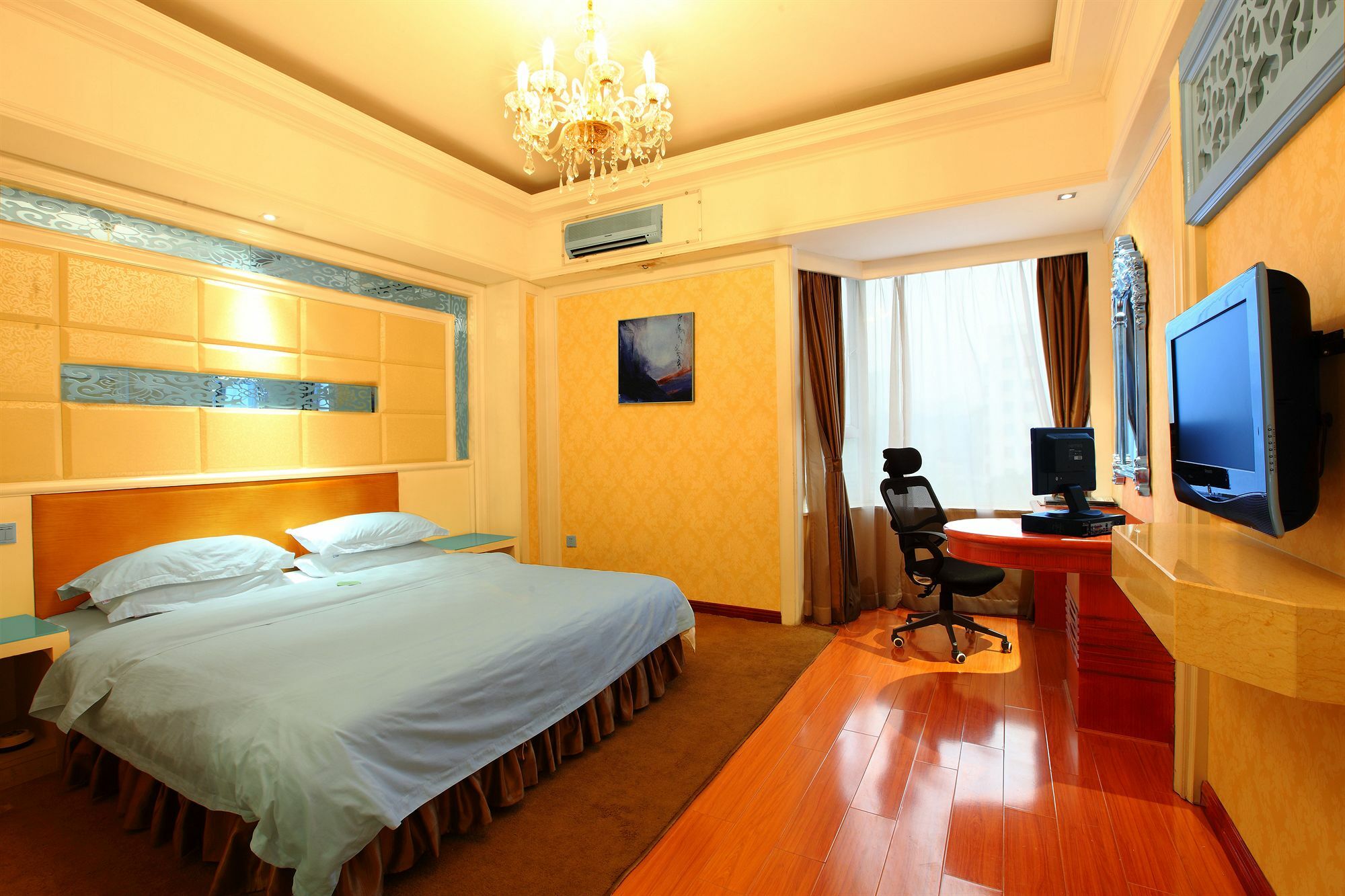 Bluesky Hotel Гуанджоу Екстериор снимка